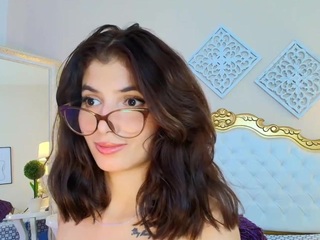 kate-martinez Live Webcam on CamSoda
