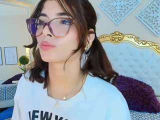 kate-martinez live webcam show