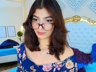 kate-martinez's live room