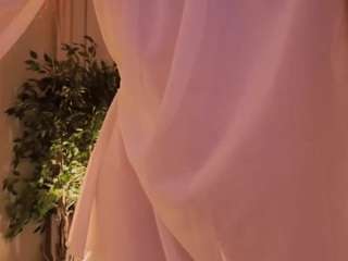 le modèle alicelidell8 est en webcam porno dans un show sur le site camsoda, il possède les tags suivants: ahegao,shaved pussy,no smoking,oil,orgasm,pussy,sex toys,sexy,skinny,natural,small tits,spank,striptease,tattoos,tease,toys,no drinking,lovense,anal,dirty talk