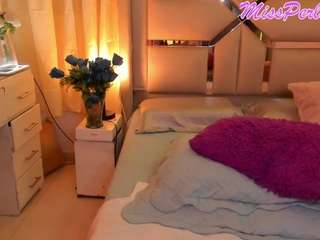 missperla-divine Live Webcam on CamSoda