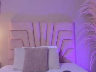 angelica-crosss webcam