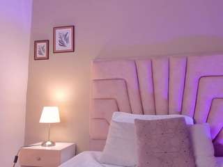 angelica-crosss webcam