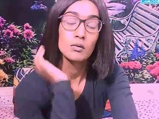 indianrebel2luv webcam model