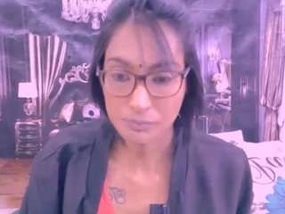 indianrebel2luv live webcam show