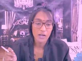 indianrebel2luv live webcam show