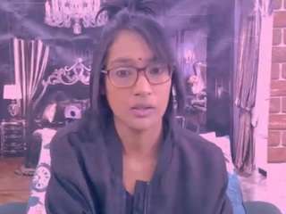 indianrebel2luv live webcam show