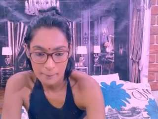 indianrebel2luv live webcam show