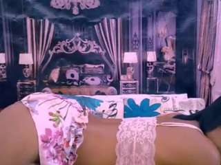indianrebel2luv live webcam show