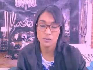 indianrebel2luv live webcam show