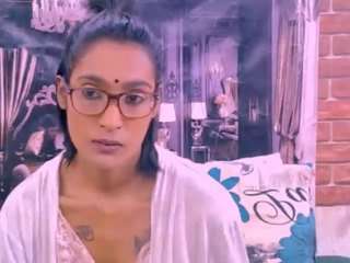 Chazzy live webcam show