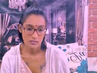 Chazzy live webcam show