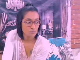 Chazzy live webcam show