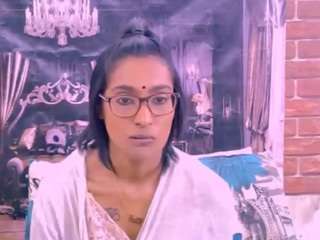 Chazzy live webcam show