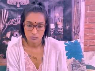 Chazzy live webcam show