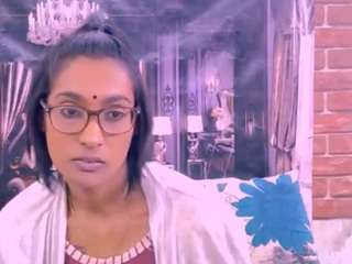 Chazzy live webcam show