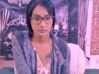Chazzy live webcam show