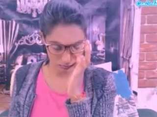 Chazzy live webcam show