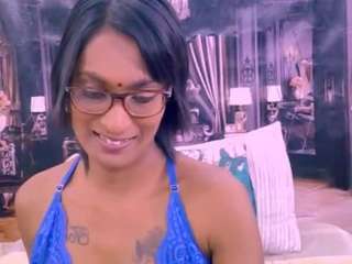 Chazzy live webcam show