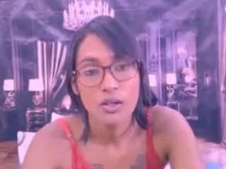 indianrebel2luv's live room