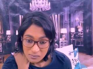 Chanel live cam