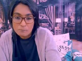 Chanel live cam preview