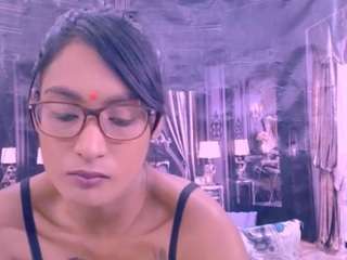 Chanel live cam preview
