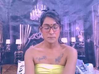 Chanel live cam preview
