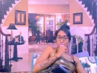 indianrebel2luv webcam model