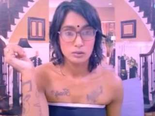 Chanel live cam preview