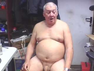 kerzolee's CamSoda show and profile