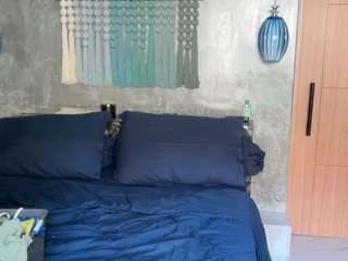 livslifee Live Webcam on CamSoda