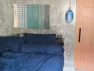 livslifee Live Webcam on CamSoda