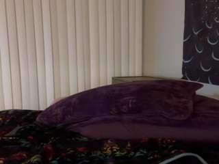 Live webcam model kittybbr on Soda Cams