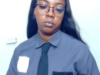 ciaraebonyx live webcam show