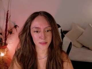 chloemoretix live cam profile