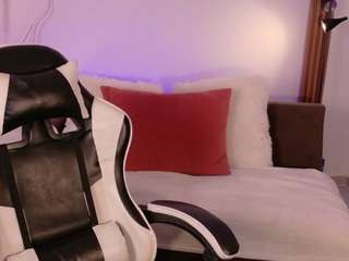 chloemoretix live webcam show