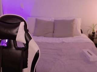 chloemoretix live cam on CamSoda