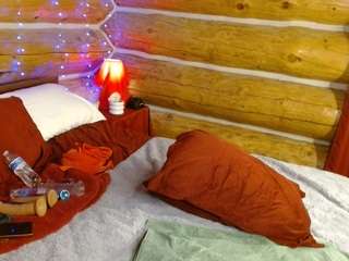 Live webcam model ladylorreign on Soda Cams