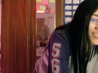 laug8 Live Webcam on CamSoda