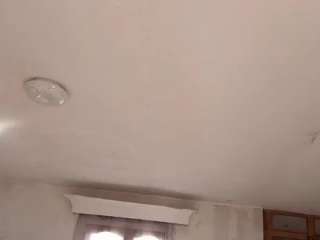 melanie26's CamSoda show and profile