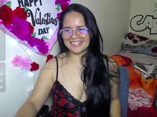 miss-kendraa Live Webcam on CamSoda