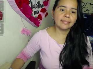 miss-kendraa Live Webcam on CamSoda