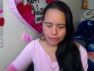 miss-kendraa Live Webcam on CamSoda