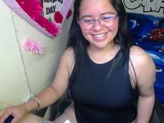miss-kendraa webcam