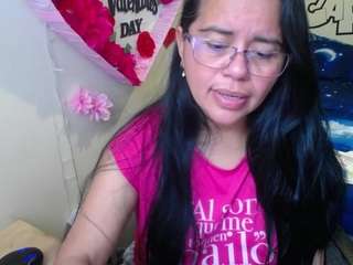 miss-kendraa Live Webcam on CamSoda