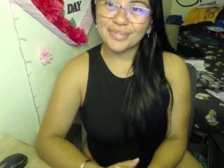 miss-kendraa's live room