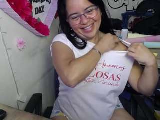 miss-kendraa live webcam show