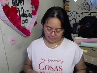 miss-kendraa live webcam show