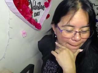 Miss-kendraa live webcam show
